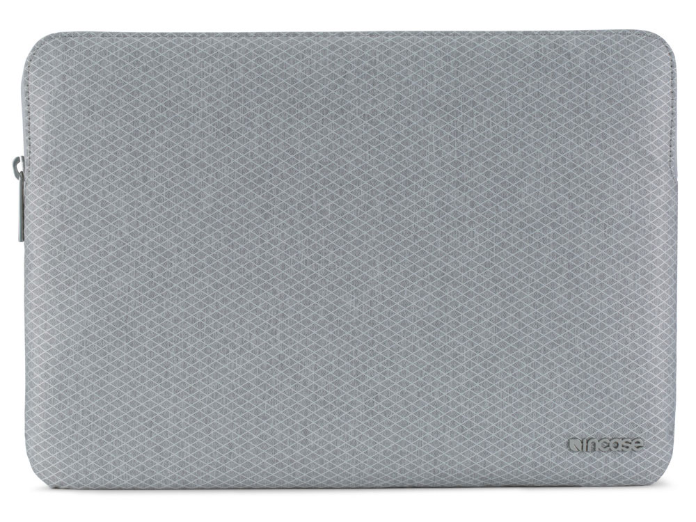 

Чехол Incase Slim Sleeve with Diamond Ripstop для ноутбуков MacBook Pro 13" Retina 2016. Материал по
