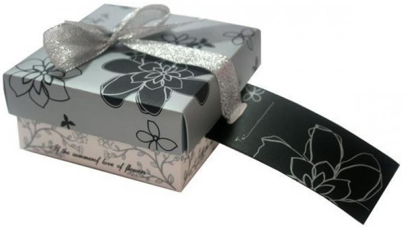 

Коробка подарочная Golden Gift BG1353 9х9х4 см