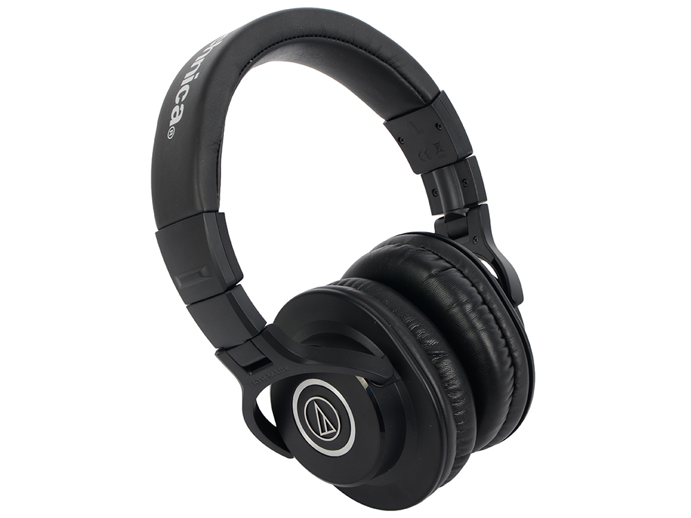 

Наушники Audio-Technica ATH-M40X Проводные / Накладные / Черный / 15 Гц - 24 кГц / 98 дБ / Одностороннее / Mini-jack / 3.5 мм