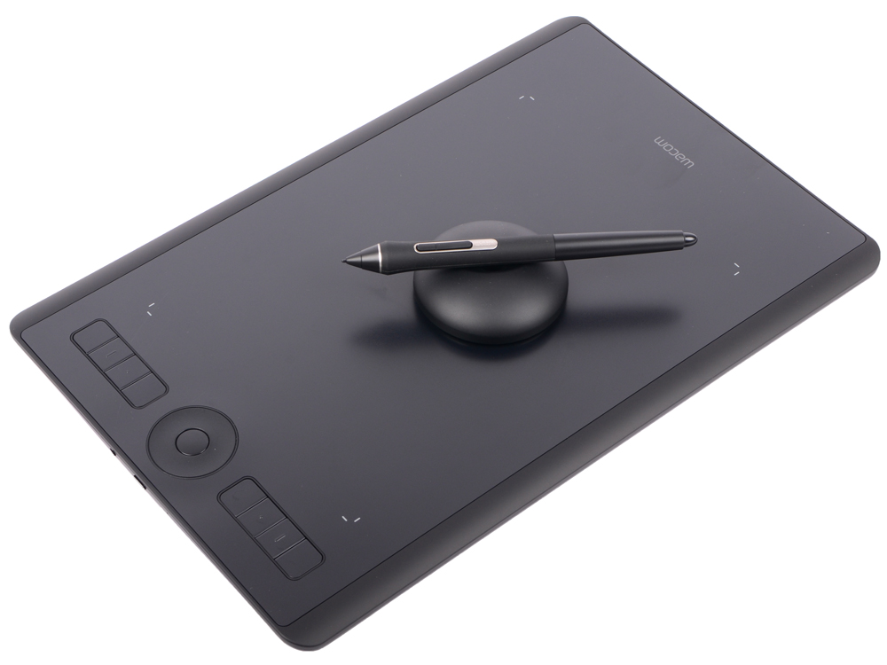 

Графический планшет Wacom Intuos Pro Medium PTH-660-R