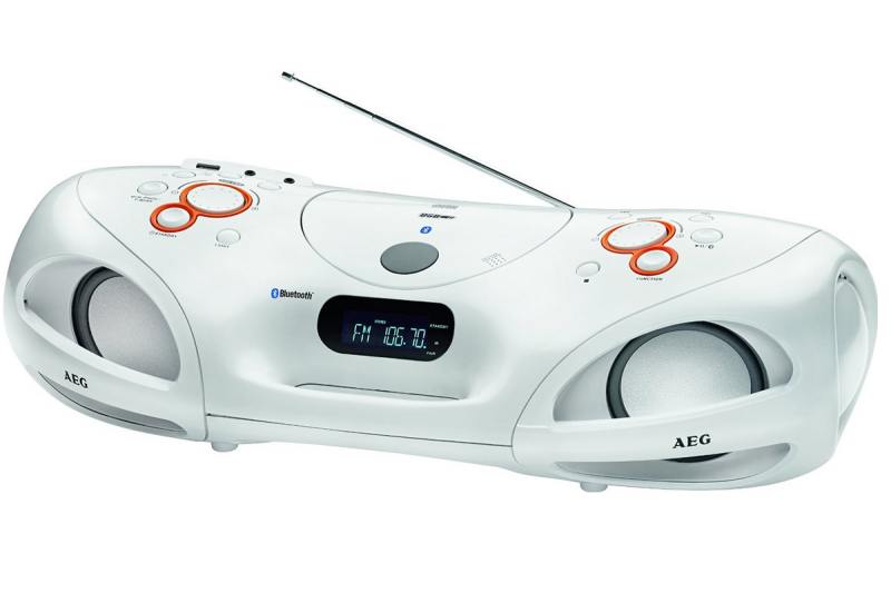 

Магнитола AEG SR 4371 BT белый