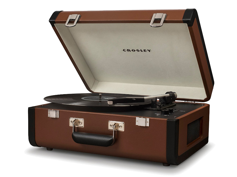 

Виниловый проигрыватель CROSLEY PORTFOLIO PORTABLE [CR6252A-BR] c Bluetooth черно-коричневый