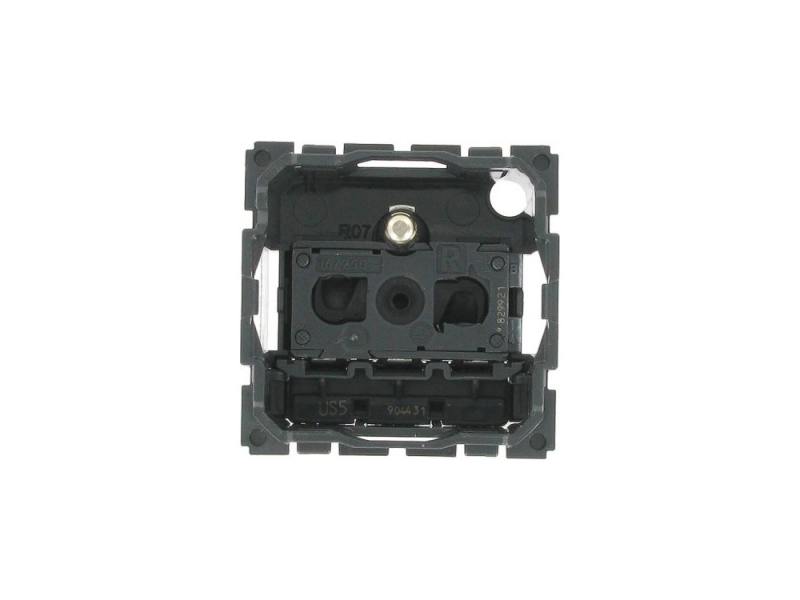 

Розетка Legrand Celiane 2К+З 67153