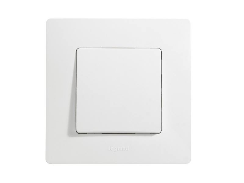 

Переключатель Legrand ETIKA 10A белый 672205