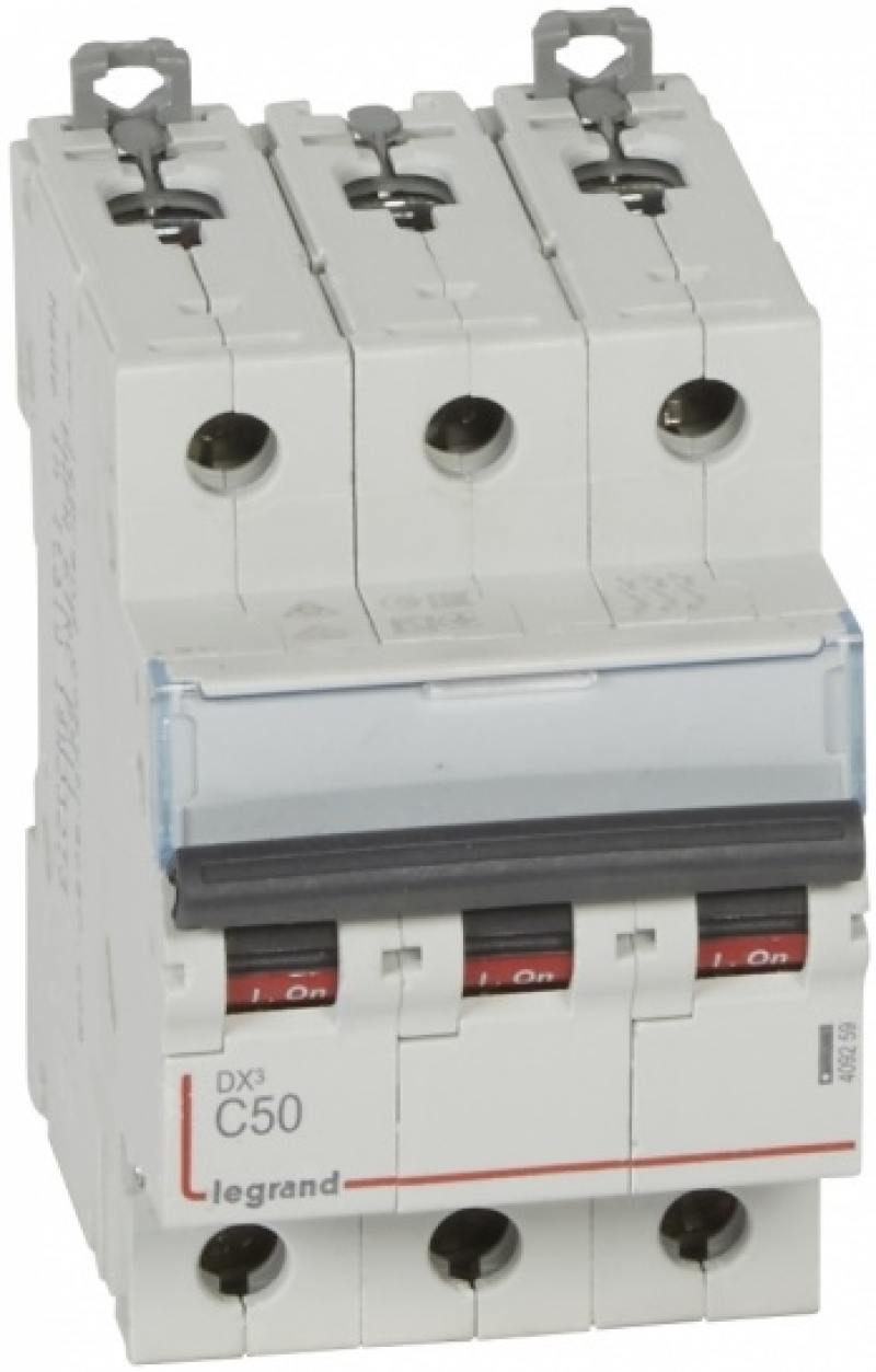 

Автоматический выключатель Legrand DX3 10kA/16kA тип C 3П 50А 409259
