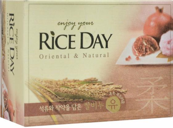 

Мыло туалетное CJ Lion Rice Day с экстрактом граната и пиона 100 г