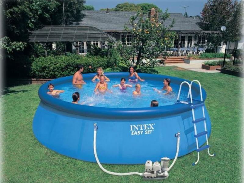 

Надувной бассейн INTEX Easy Set, 549х122см наб.(видео,сис.очист.воды и насос-фильтр,лест.,настил,тен